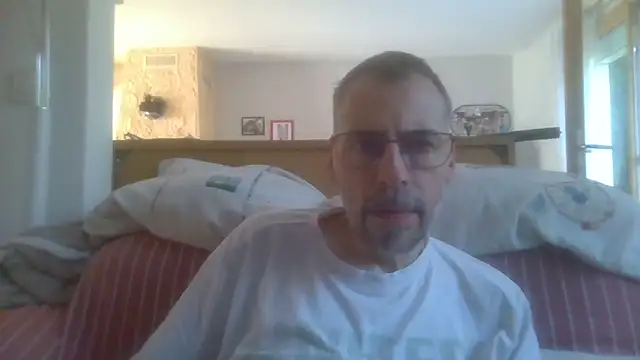 ptitcanard60600 online show from 09/19/25, 01:59