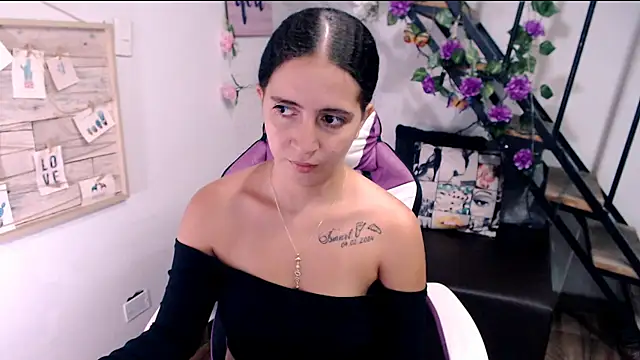 samantha baby  online show from 06/06/26, 06:46