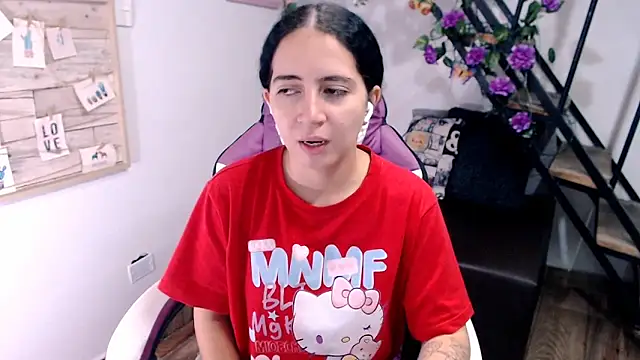 Snapshot of samantha_baby_ chatting on 04/08/26, 06:20 samantha baby online show from 04/08/26, 06:20