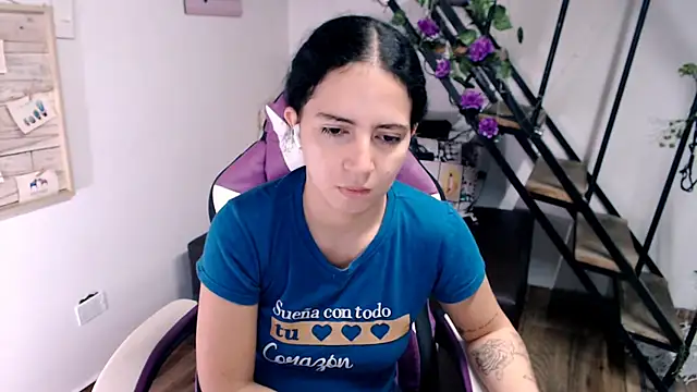 Snapshot of samantha_baby_ chatting on 02/02/26, 03:33 samantha baby online show from 02/02/26, 03:33