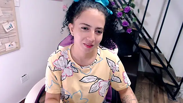 Snapshot of samantha_baby_ chatting on 03/06/26, 06:14 samantha baby online show from 03/06/26, 06:14