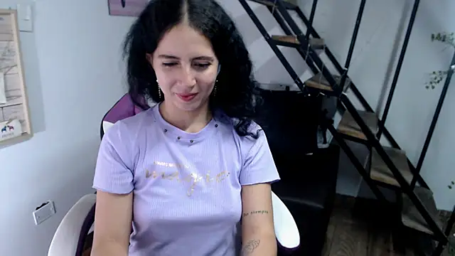 Snapshot of samantha_baby_ chatting on 10/06/25, 05:46 samantha baby online show from 10/06/25, 05:46