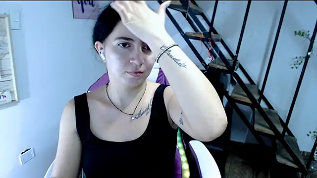 Snapshot of samantha_baby_ chatting on 09/12/25, 06:40 samantha baby online show from 09/12/25, 06:40