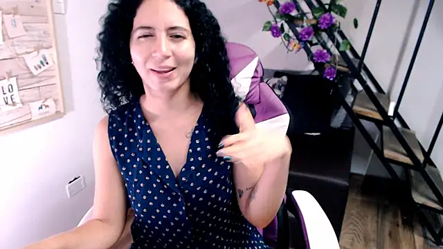 Snapshot of samantha_baby_ chatting on 02/25/26, 06:30 samantha baby online show from 02/25/26, 06:30