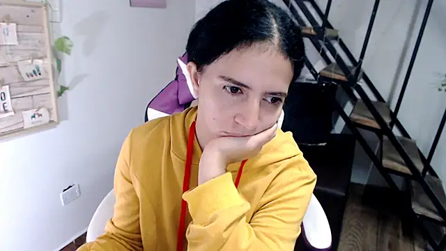 Snapshot of samantha_baby_ chatting on 01/11/26, 06:15 samantha baby online show from 01/11/26, 06:15