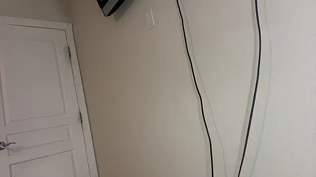 Snapshot of alexmannd chatting on 11/02/25, 04:34 alexmannd online show from 11/02/25, 04:34