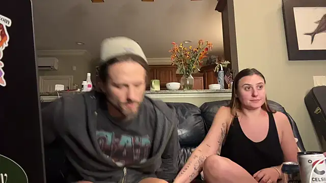 Snapshot of alexmannd chatting on 12/22/24, 03:22 alexmannd online show from 12/22/24, 03:22