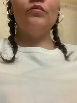 ThICk JuIcEy online show from 02/22/26, 05:32