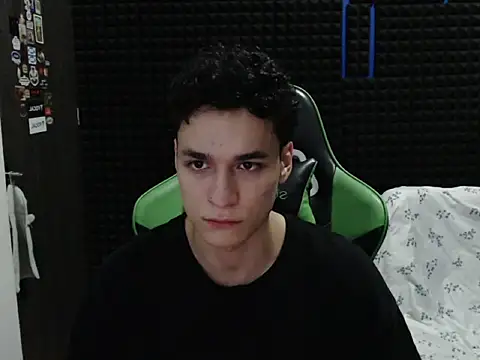 Curly Angel24 online show from 12/05/25, 01:05