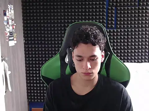 Curly Angel24 online show from 12/05/25, 04:05