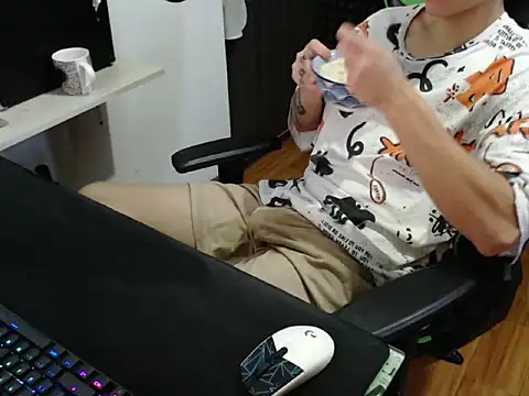 Curly Angel24 online show from 12/16/25, 02:10