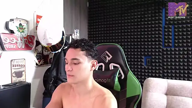 Curly Angel24 online show from 10/22/25, 08:30