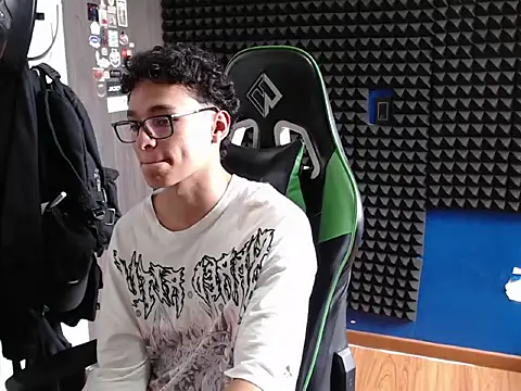 Curly Angel24 online show from 04/02/26, 05:19