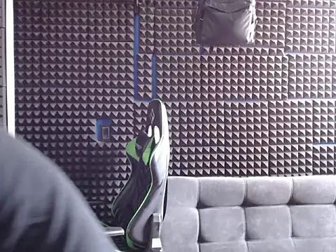 Curly Angel24 online show from 12/13/25, 08:04