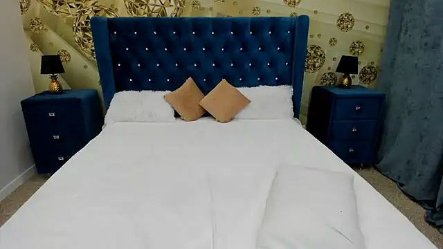 Katrina Minchels online show from 10/28/25, 09:08