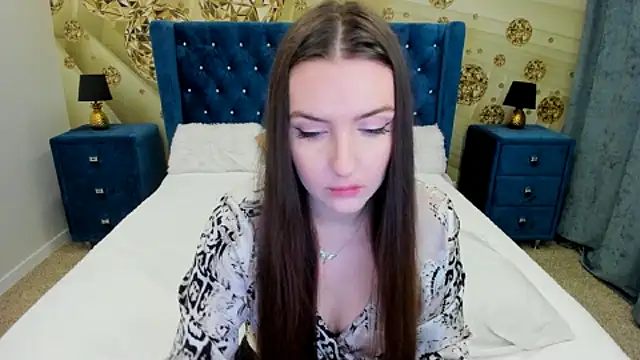 Katrina Minchels online show from 10/14/25, 08:37