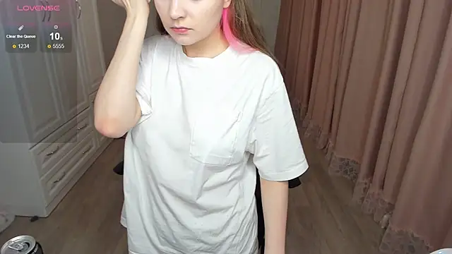 lil cassie online show from 10/31/25, 05:20