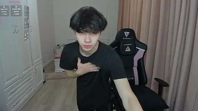 lil cassie online show from 10/24/25, 04:44