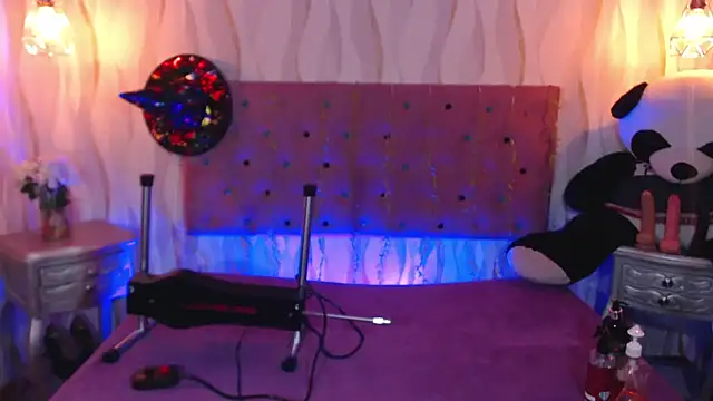 IsabelaLatina online show from 10/25/25, 08:31