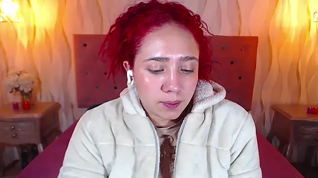 IsabelaLatina online show from 02/15/26, 04:17