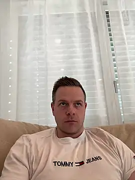 Danii0790 online show from 02/08/25, 03:00