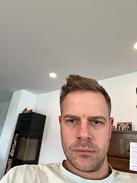 Danii0790 online show from 10/20/25, 08:59