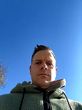 Danii0790 online show from 10/18/25, 08:49