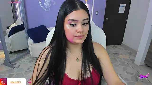 Snapshot of martinasaez chatting on 03/21/25, 11:34 martinasaez online show from 03/21/25, 11:34