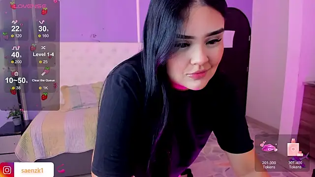 martinasaez online show from 04/25/26, 01:41