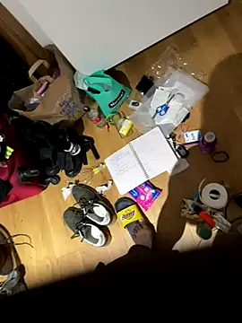 la chiennete online show from 12/02/25, 08:10