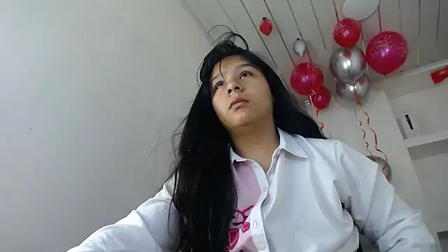 Charis 21 online show from 11/14/25, 09:13