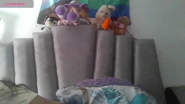 Charis 21 online show from 03/31/26, 05:48