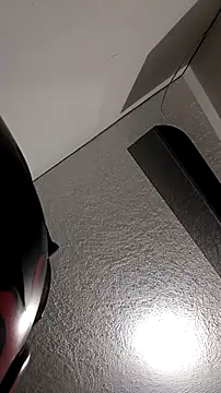 Charis 21 online show from 12/23/25, 11:09