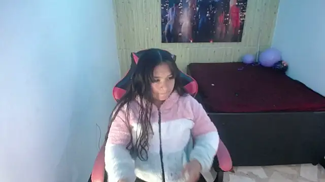 Charis 21 online show from 10/23/25, 01:04