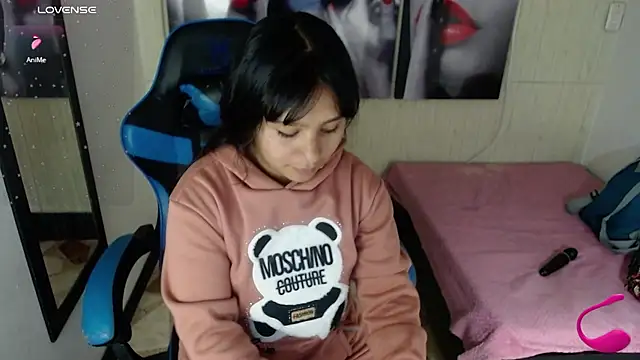 Charis 21 online show from 09/12/25, 03:39