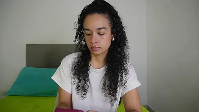 angela  98 online show from 12/02/25, 09:22