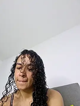 angela  98 online show from 12/19/25, 11:23