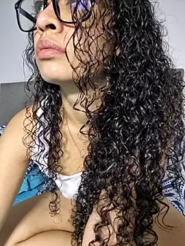 angela  98 online show from 04/13/26, 12:31