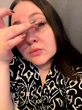 ihaveasecret  online show from 10/09/25, 03:23