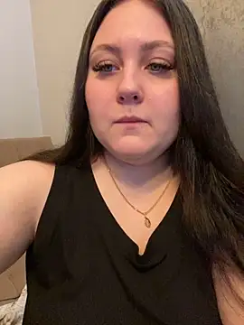 ihaveasecret  online show from 10/08/25, 01:45