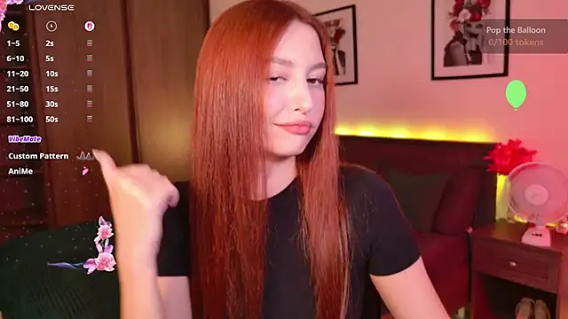 Snapshot of EleanorePeach chatting on 07/17/26, 02:25 EleanorePeach online show from 07/17/26, 02:25