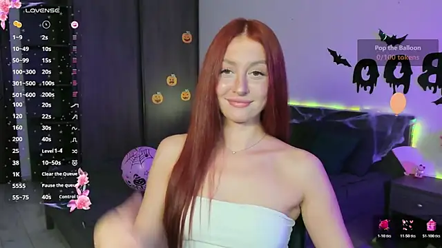 Snapshot of EleanorePeach chatting on 10/22/25, 02:05 EleanorePeach online show from 10/22/25, 02:05