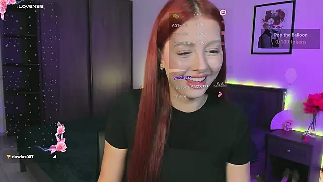 Snapshot of EleanorePeach chatting on 09/29/25, 01:06 EleanorePeach online show from 09/29/25, 01:06