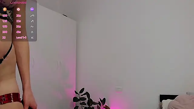 YourSweetSinn online show from 12/05/25, 06:50