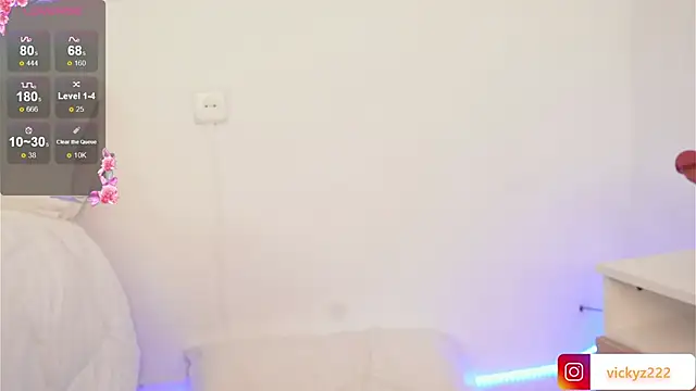 Victoriaxx  online show from 02/24/26, 09:43