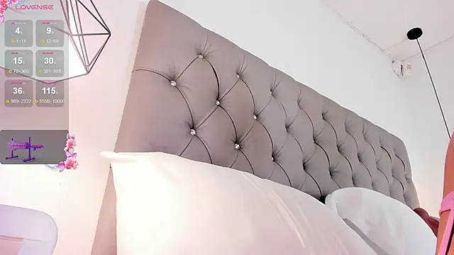 Victoriaxx  online show from 02/05/25, 02:19