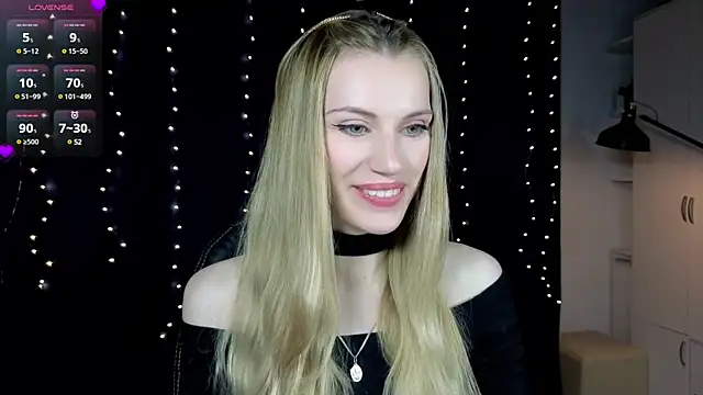Lilianna Just online show from 02/23/25, 04:35