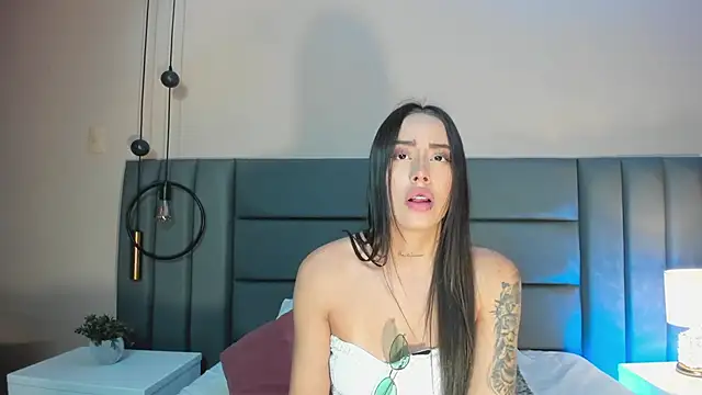 NoraDasilva online show from 10/25/25, 11:49