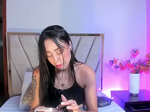 NoraDasilva online show from 02/11/26, 11:48