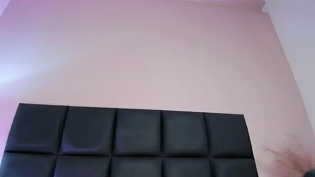 NoraDasilva online show from 04/11/26, 11:19